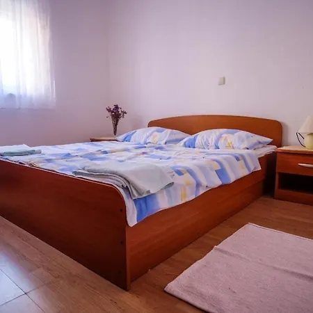 Apartmán With A Parking Space Barbat, Rab - 14390